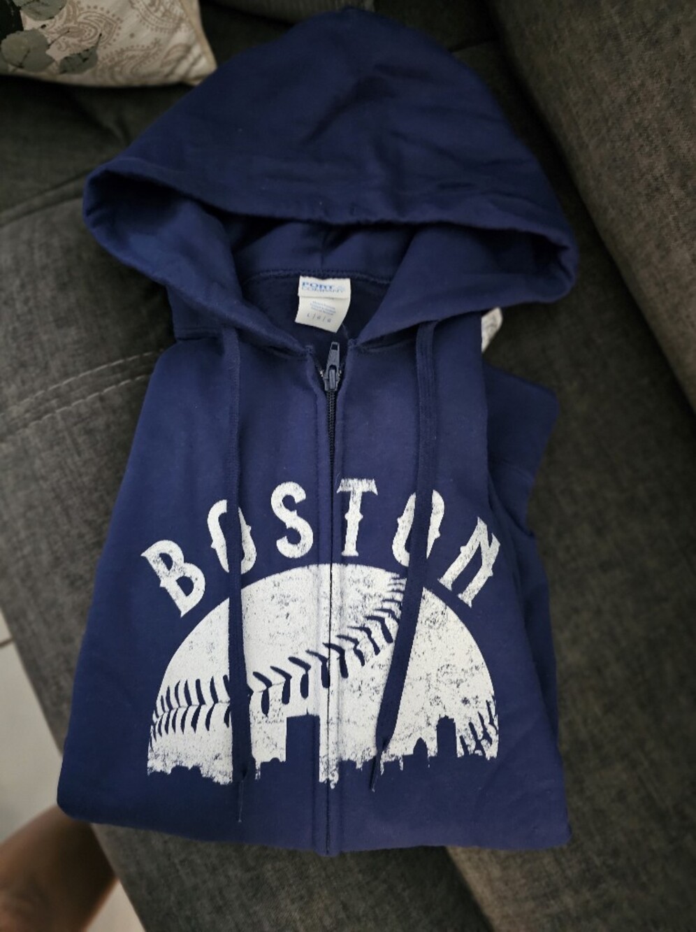 Boston Sky Line / Baseball Zip Up Hoodie! Unisex! Size Large! New With Tag!